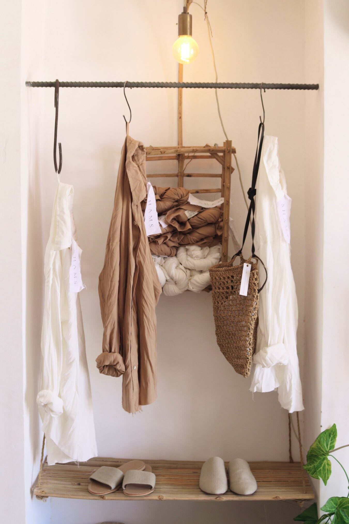 Breezy raffia bag - Image 2