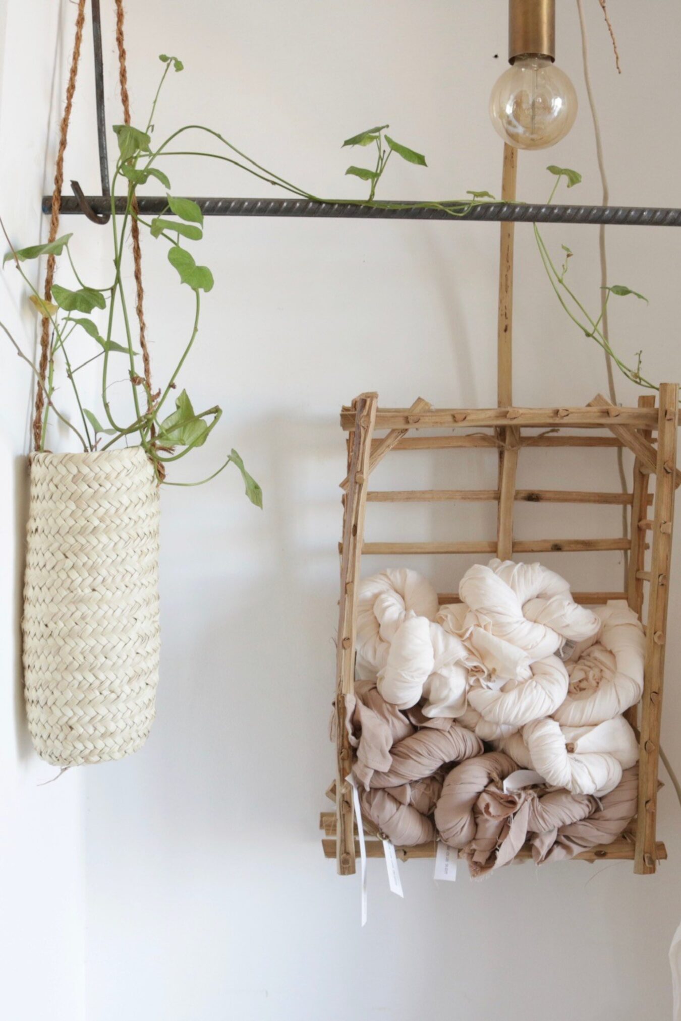 Oasis Straw Planter