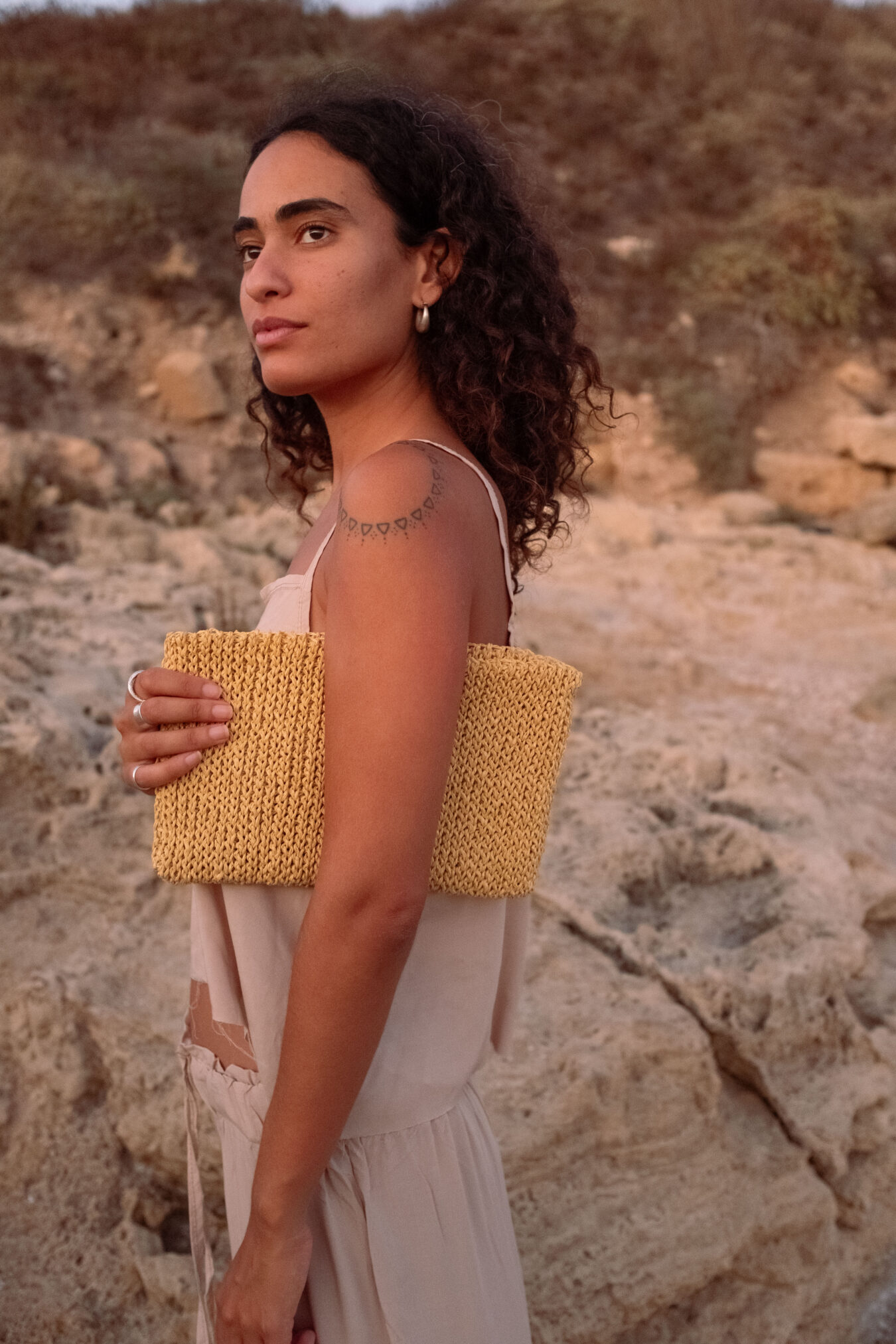 Raffia pouch - Image 2