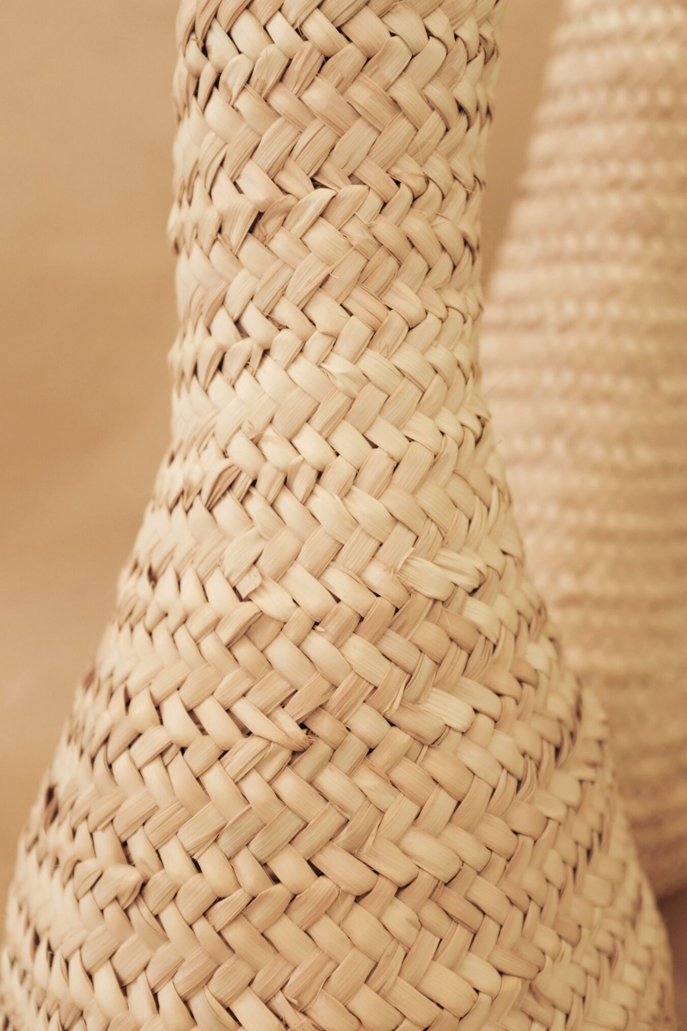 Oasis Vase - Image 5