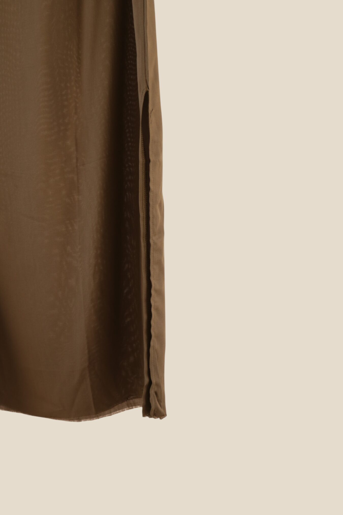 Cropped skirt In Olive - Image 2