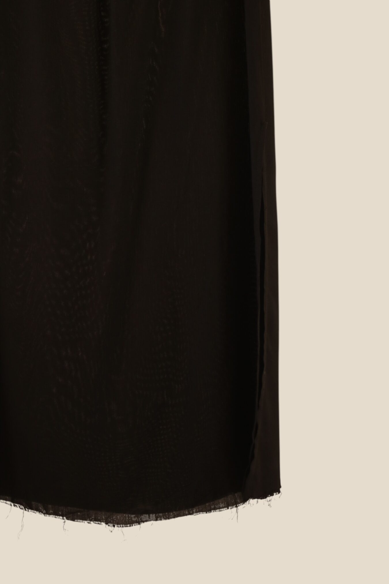 Cropped skirt In Black - Image 2