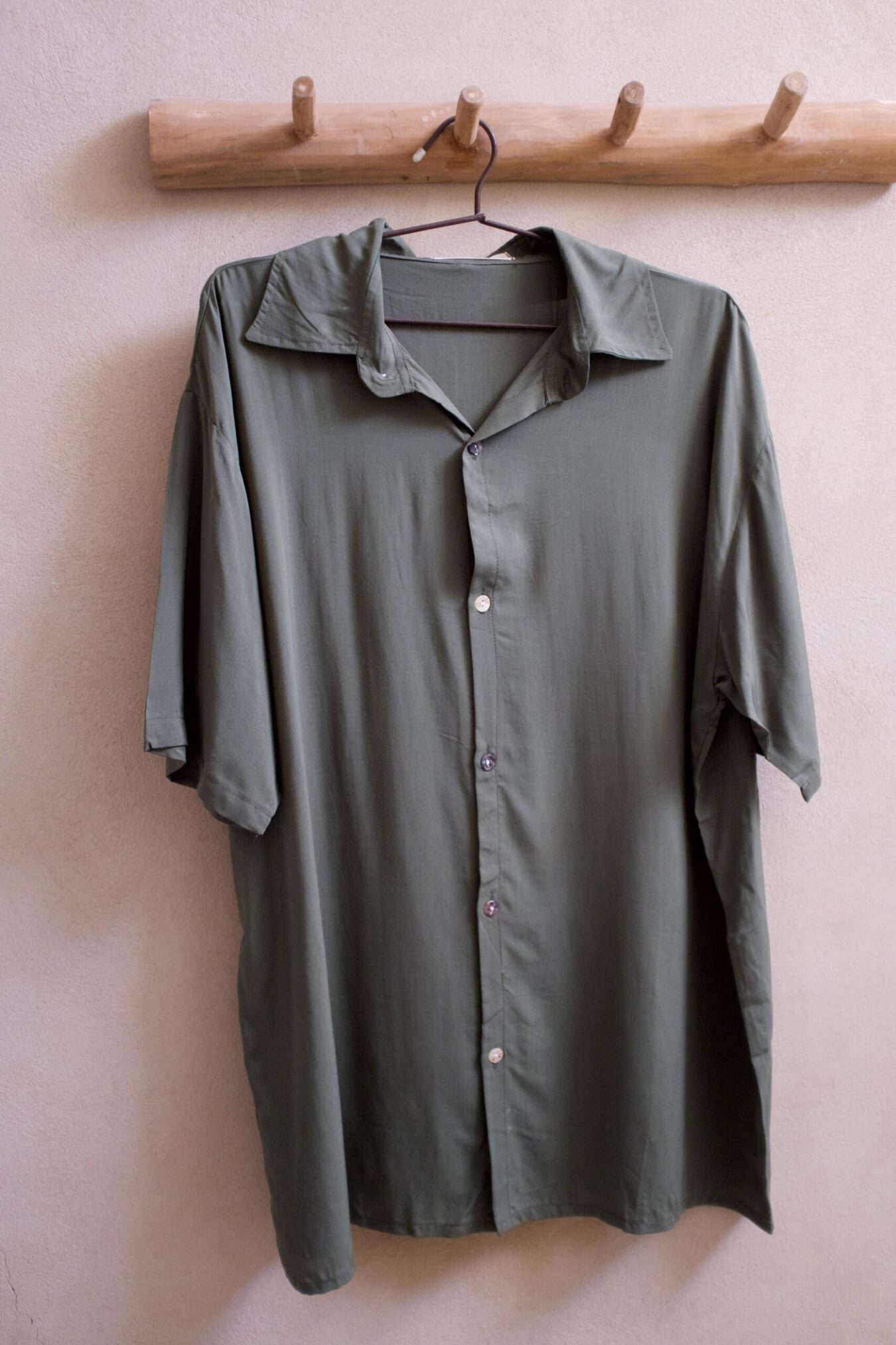 Unisex Buttoned Tee In Olive - Image 3