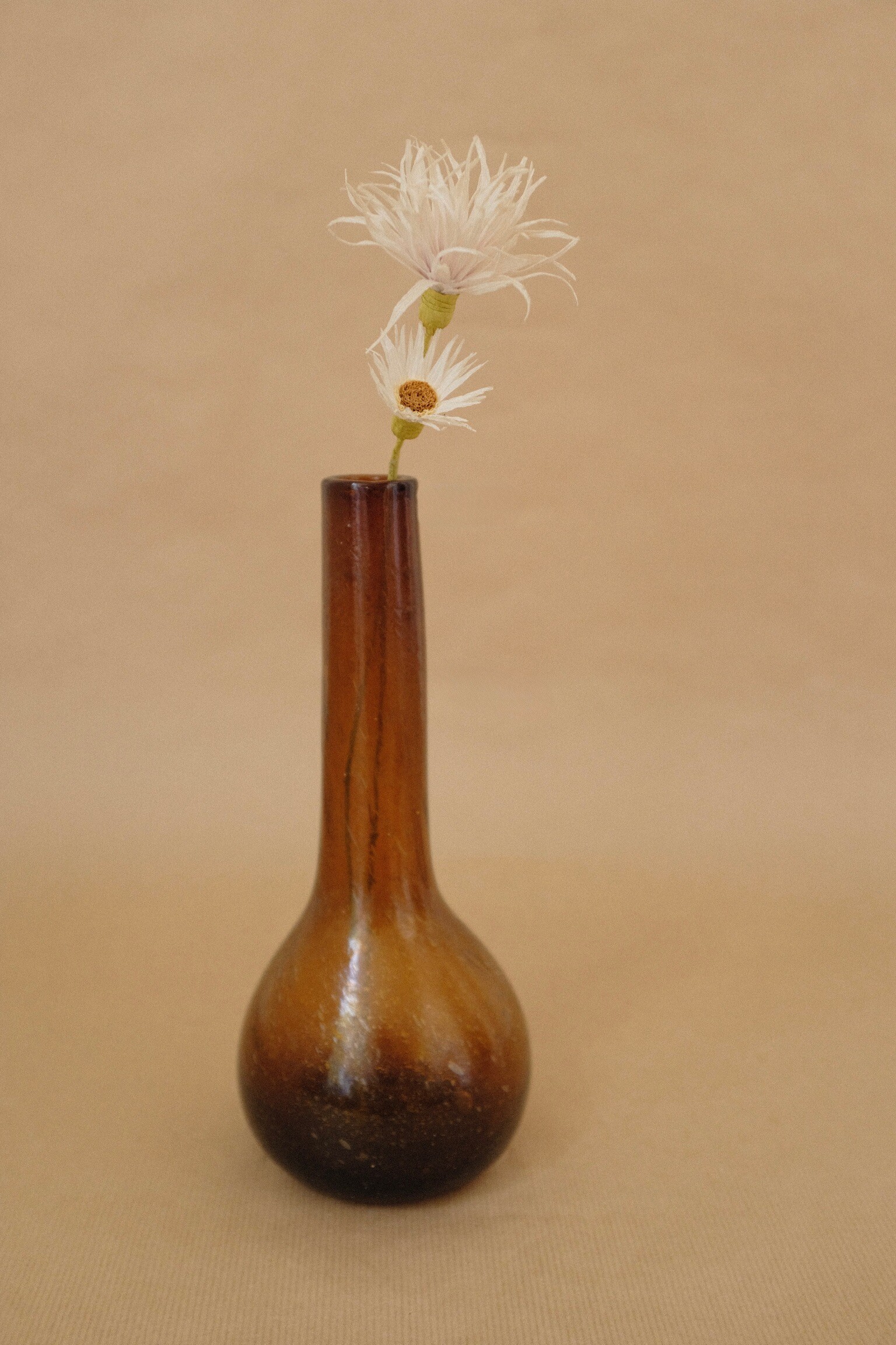 Raw glass vase no.3