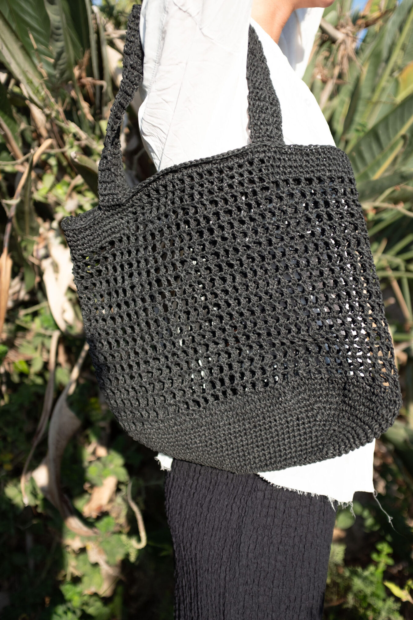 Raffia bag - black